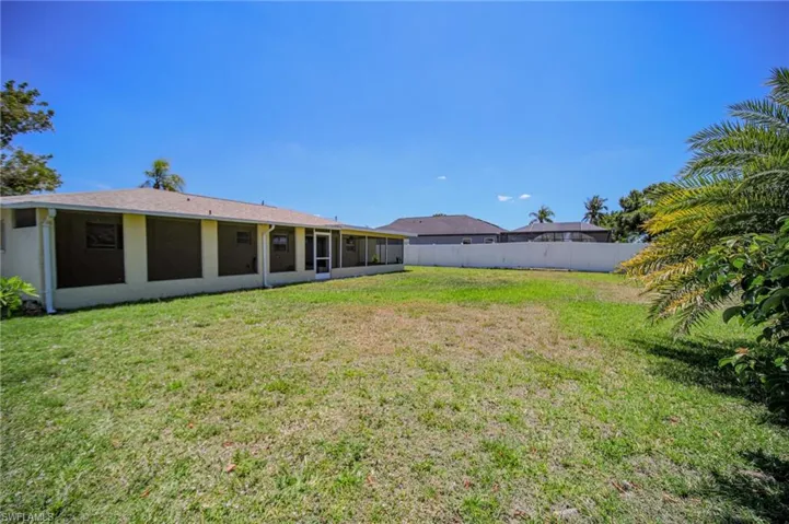 3732 SE 1st  AVE, Cape Coral, FL 33904