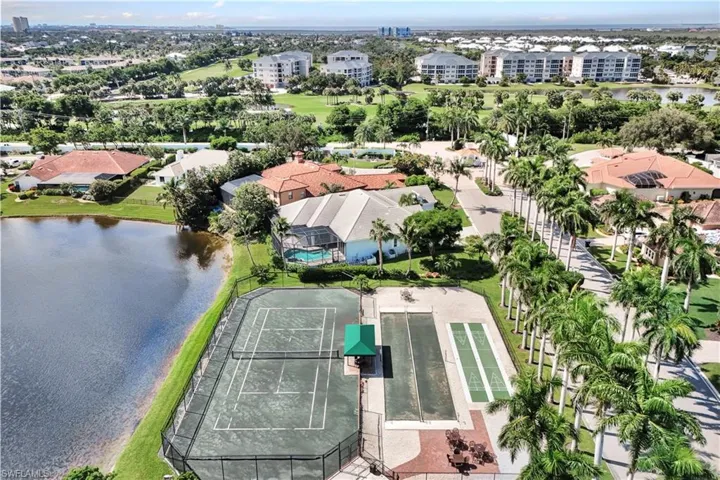 Bird's eye view with a water view of St. Charles Yacht Club