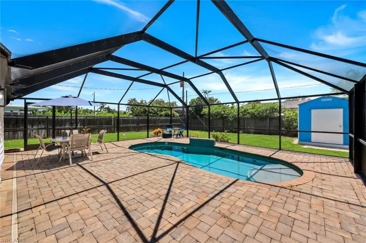 52 1st St, Bonita Springs, Florida 34134