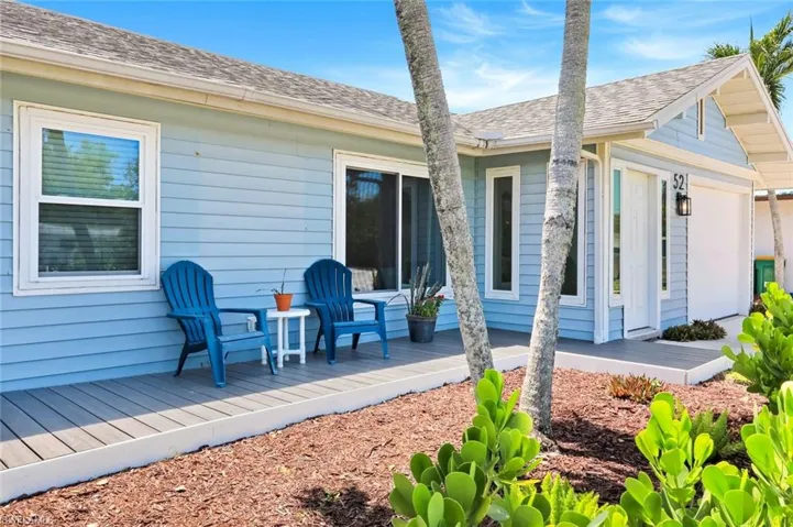 52 1st St, Bonita Springs, Florida 34134