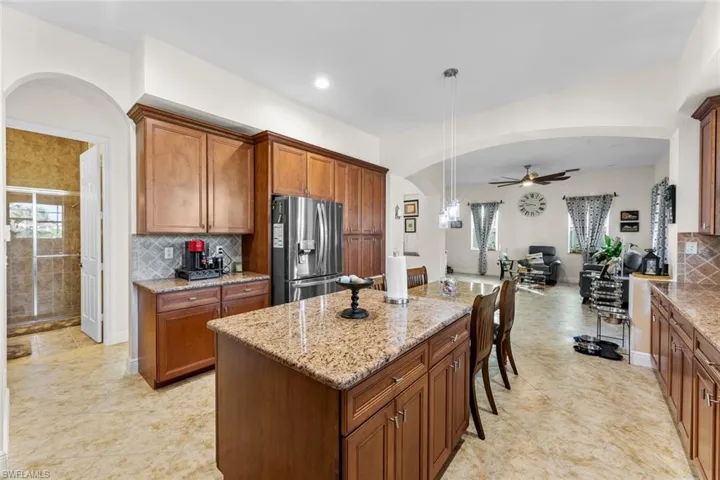 1720  BIRDIE  DR, Naples, FL 34120