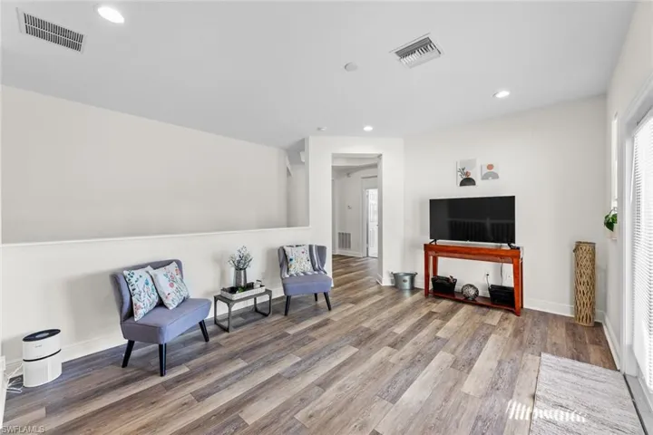 1720  BIRDIE  DR, Naples, FL 34120