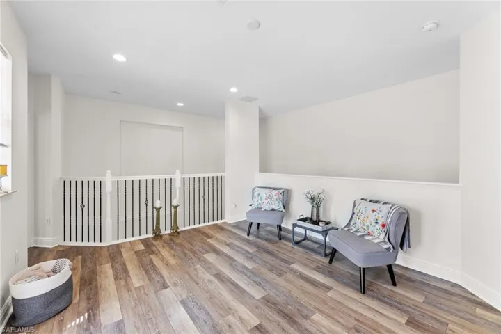 1720  BIRDIE  DR, Naples, FL 34120