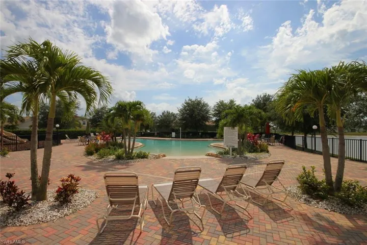 1720  BIRDIE  DR, Naples, FL 34120