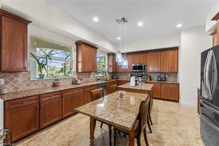 1720  BIRDIE  DR, Naples, FL 34120