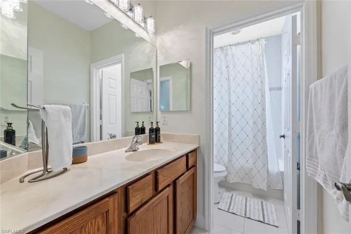 1720  BIRDIE  DR, Naples, FL 34120
