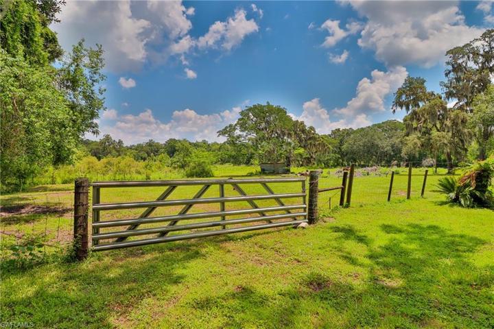 6.5 acres