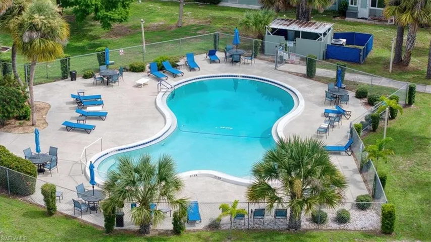 2290 Aaron St 207, Port Charlotte, Florida 33952