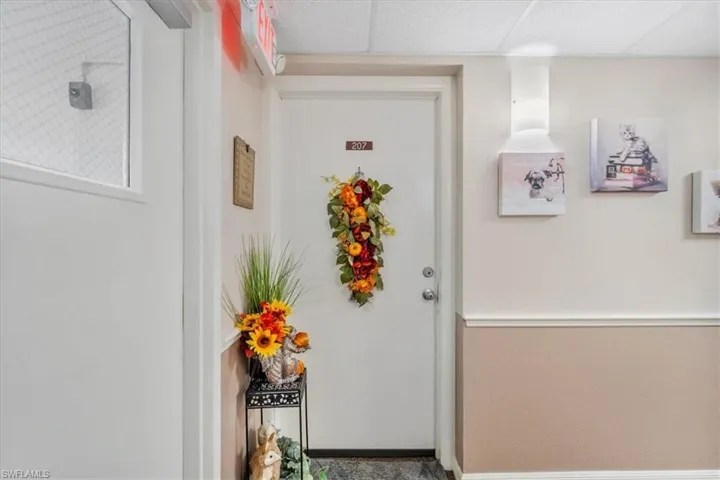 2290 Aaron St 207, Port Charlotte, Florida 33952