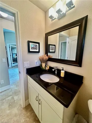 2552 Sw 28th Ave, Cape Coral, Florida 33914