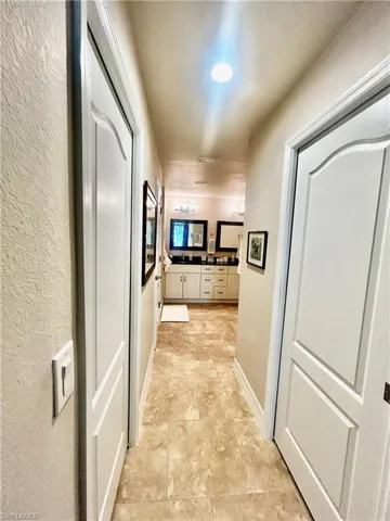 2552 Sw 28th Ave, Cape Coral, Florida 33914