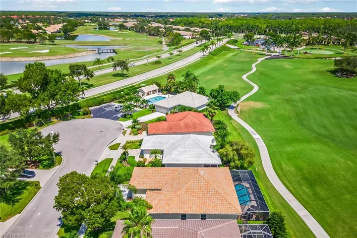 7156  Falcons Glen  BLVD, Naples, FL 34113