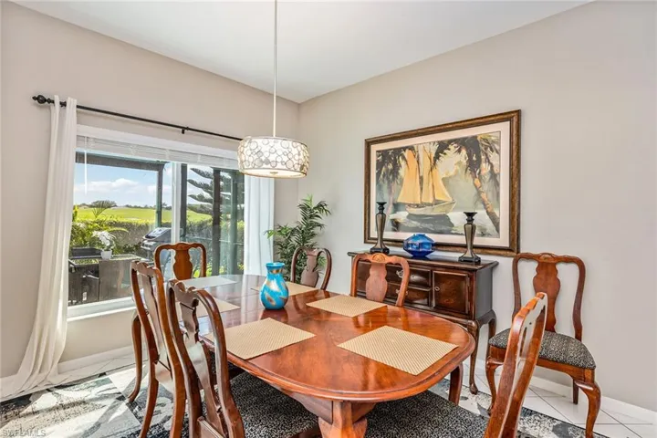 7156  Falcons Glen  BLVD, Naples, FL 34113