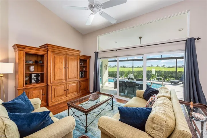 7156  Falcons Glen  BLVD, Naples, FL 34113