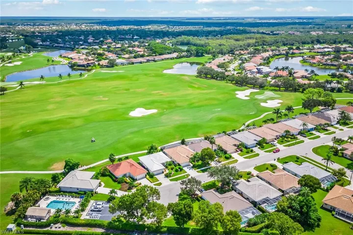 7156  Falcons Glen  BLVD, Naples, FL 34113