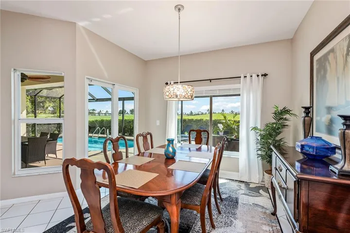 7156  Falcons Glen  BLVD, Naples, FL 34113
