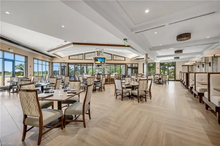 Clubhouse Grille Room