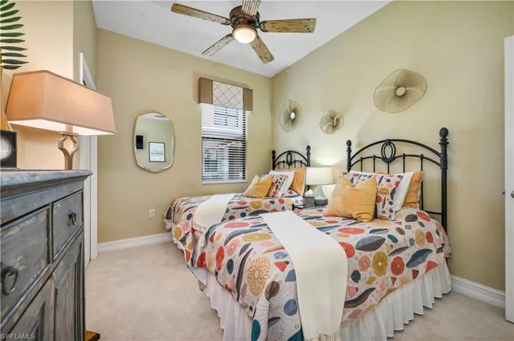 10506  Smokehouse Bay  DR, Naples, FL 34120