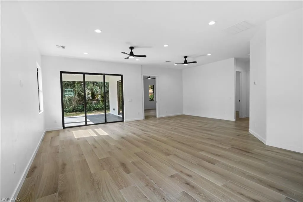 1916 Jefferson AVE, Fort Myers, FL 33901,225040414