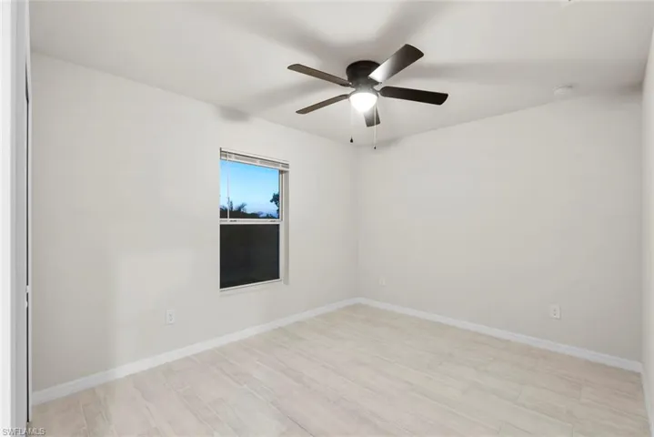 1125 Ne 11th Ter, Cape Coral, Florida 33909