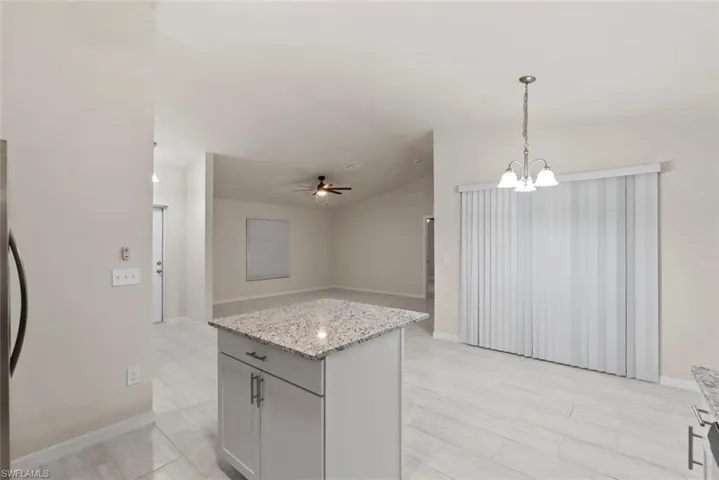 1125 Ne 11th Ter, Cape Coral, Florida 33909