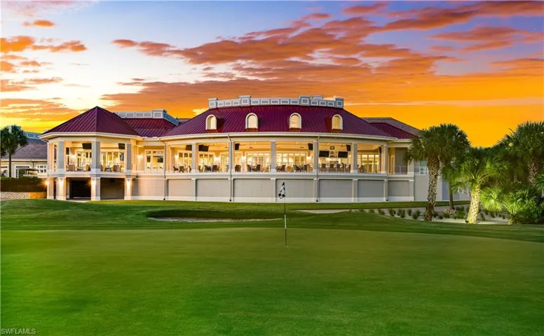 STUNNING sunset skies from the country club.