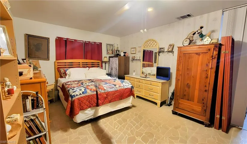 4001 Bishop Cir, Labelle, Florida 33935