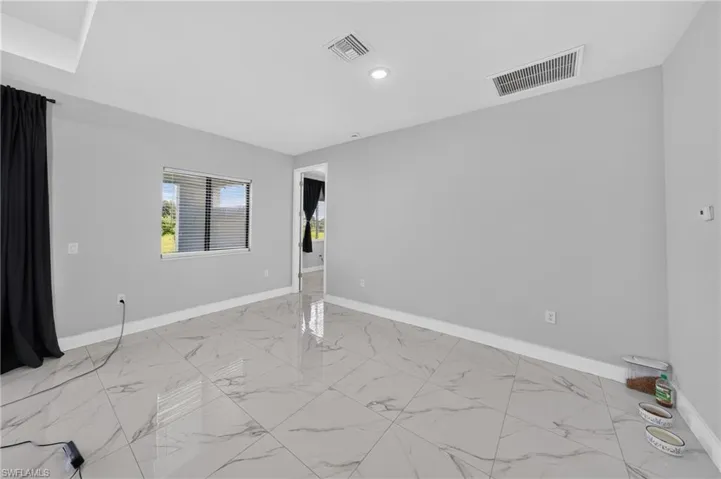 2431 Tropicana Pkwy W, Cape Coral, Florida 33993