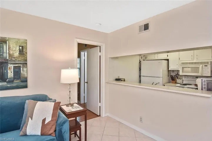4309 27th Ct Sw 202, Naples, Florida 34116