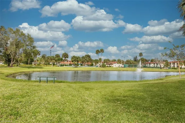 4309 27th Ct Sw 202, Naples, Florida 34116
