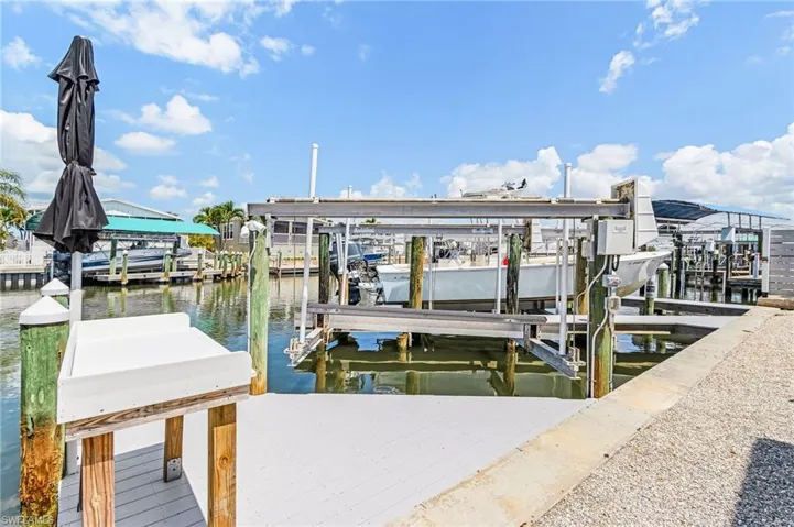 3019 Bowsprit Ln, St. James City, Florida 33956