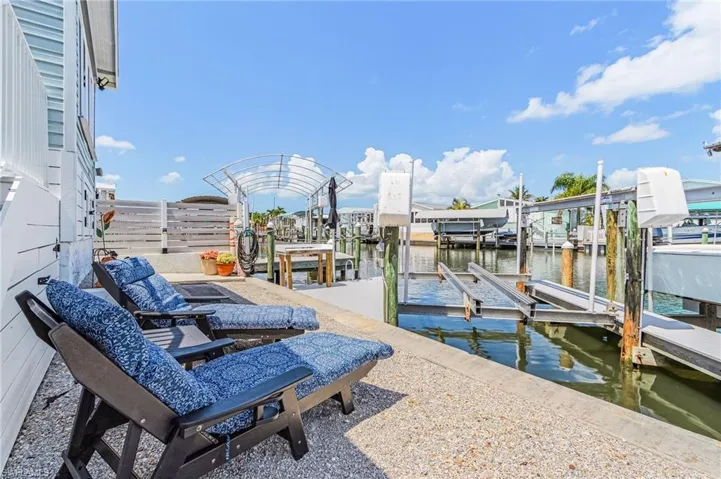 3019 Bowsprit Ln, St. James City, Florida 33956