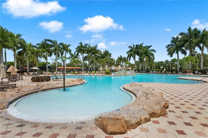 20037  Serre  DR, Estero, FL 33928
