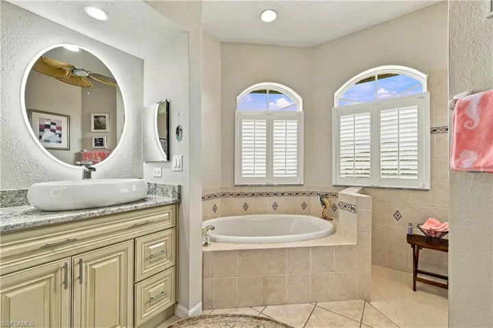 24337 Contra Costa Ln, Punta Gorda, Florida 33955