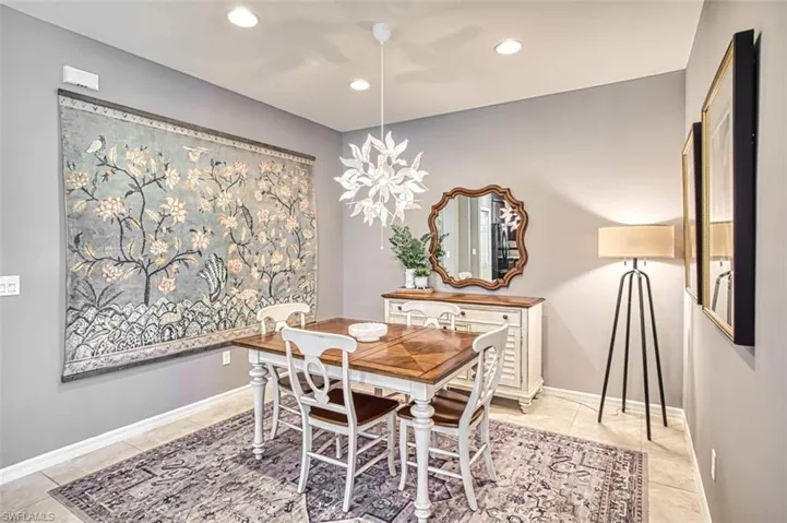 Dining Room With Flexible Options