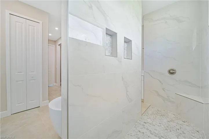 4156 Ne 9th Pl, Cape Coral Fl 33909