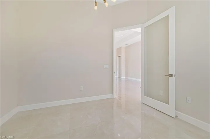 4156 Ne 9th Pl, Cape Coral Fl 33909