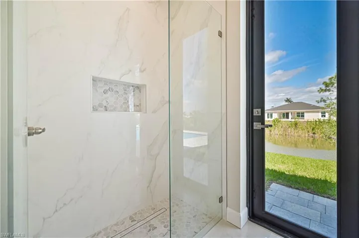 4156 Ne 9th Pl, Cape Coral Fl 33909