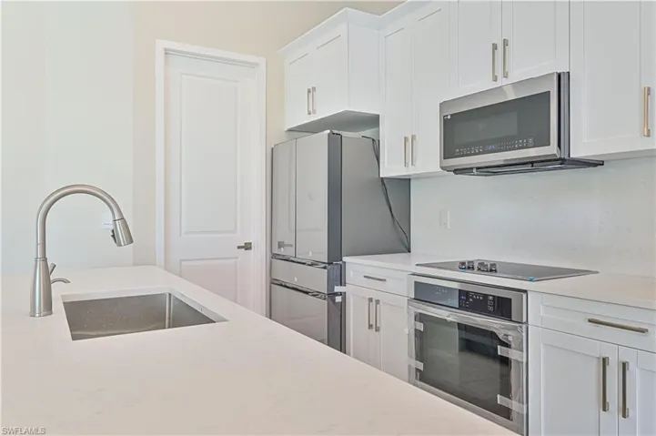 4156 Ne 9th Pl, Cape Coral Fl 33909