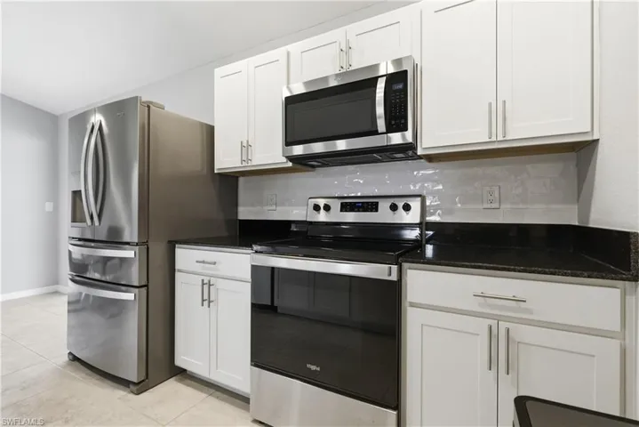 Granite Tops, Stainless Steel Appliances