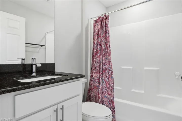 402 Nw 18th Ter, Cape Coral, Florida 33993