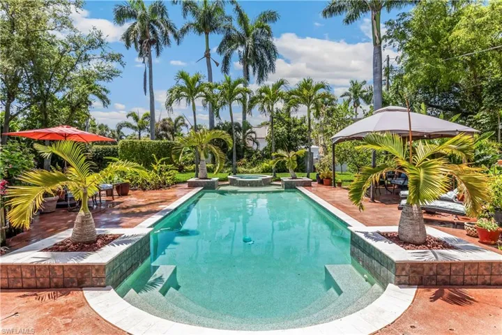 1335  Barcelona  AVE, Fort Myers, FL 33901