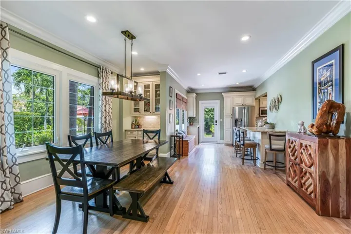 1335  Barcelona  AVE, Fort Myers, FL 33901
