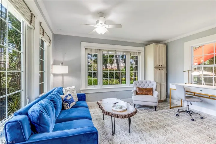1335  Barcelona  AVE, Fort Myers, FL 33901