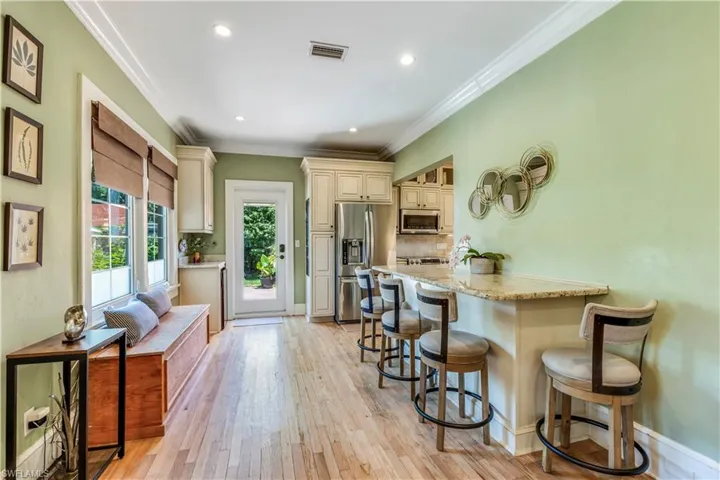 1335  Barcelona  AVE, Fort Myers, FL 33901
