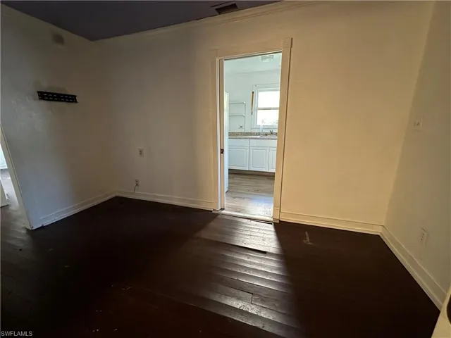 1254  Piney  RD, North Fort Myers, FL 33903