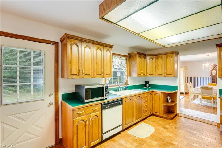1291 S. Swinging Trail, Muse, FL, 15.21 Acres with pond and 3/2 immaculate home