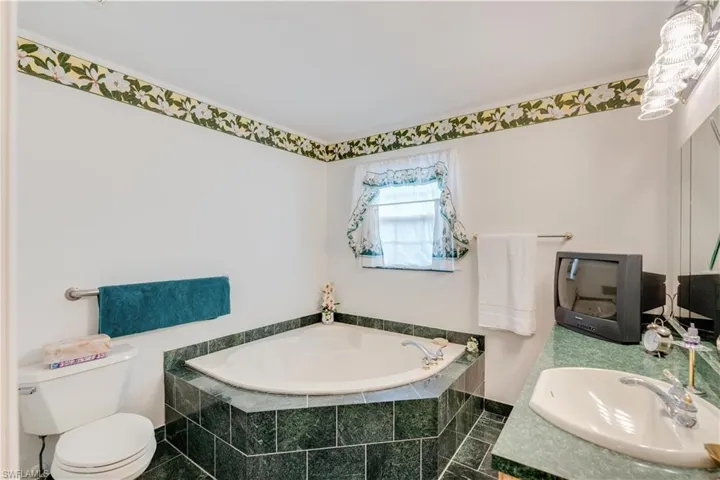 1291 S. Swinging Trail, Muse, FL, 15.21 Acres with pond and 3/2 immaculate home