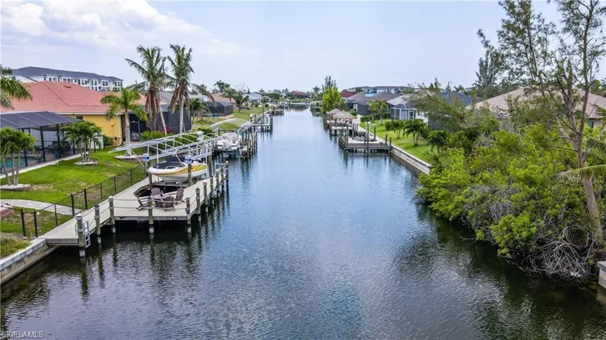 3429 Sw 17th Pl, Cape Coral, Florida 33914