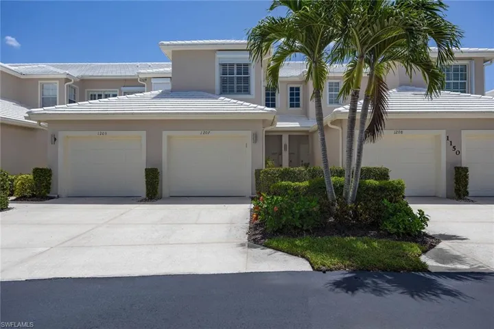 1150 Sweetwater Ln 1207, Naples, Florida 34110